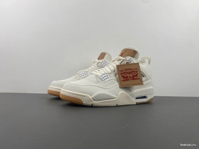 One Kick AO2571-100 4 Levi's x Air 'White' Jordan 0710